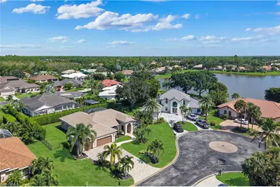 2035 Teagarden Ln, Naples, FL 34110 - Photo 7