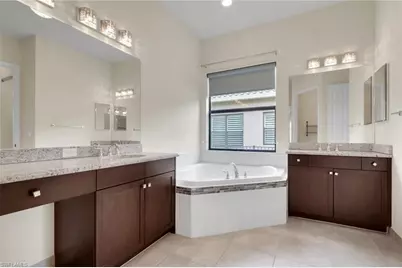 2862 Cinnamon Bay Cir, Naples, FL 34119 - Photo 13