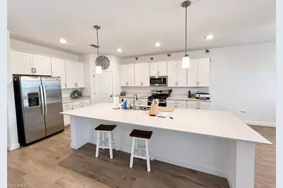19108 Hanley Blvd, Estero, FL 33928 - Photo 9