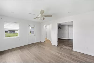 112 NE 10th Ave, Cape Coral, FL 33909 - Photo 21