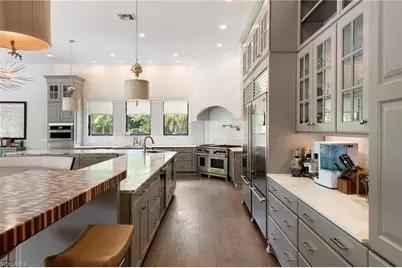 5190 Teak Wood Dr, Naples, FL 34119 - Photo 9