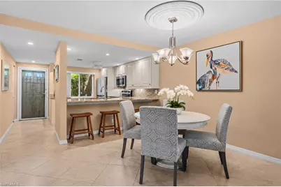 160 Palm Dr #5, Naples, FL 34112 - Photo 3