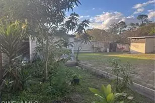 155 Favor Ave, Labelle, FL 33935 - Photo 1