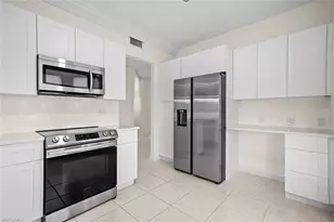 2415 Ravenna Blvd, Naples, FL 34109 - Photo 7
