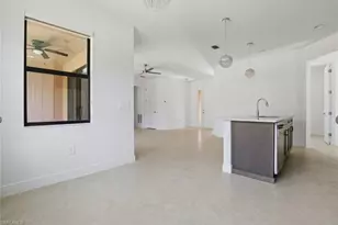 2167 Della Dr, Naples, FL 34117 - Photo 5