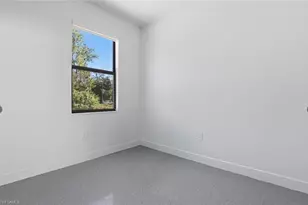 2167 Della Dr, Naples, FL 34117 - Photo 17