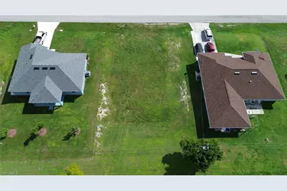 2045 NE 24th Ter, Cape Coral, FL 33909 - Photo 11