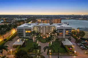 2880 Gulf Shore Blvd N, Naples, FL 34103 - Photo 5