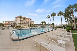 2880 Gulf Shore Blvd N, Naples, FL 34103 - Photo 41