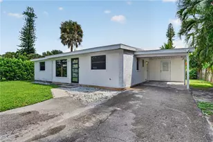 1363 Brookside Dr, Naples, FL 34104 - Photo 41
