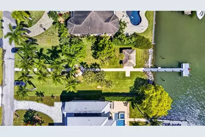 167 Mandalay Rd, Fort Myers Beach, FL 33931 - Photo 37