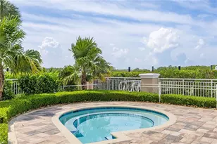 435 Dockside Dr, Naples, FL 34110 - Photo 45