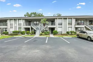 1211 Commonwealth Cir, Naples, FL 34116 - Photo 3