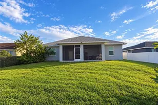2608 38th St SW, Lehigh Acres, FL 33976 - Photo 13