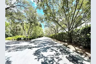 985 Tarpon Cove Dr #203, Naples, FL 34110 - Photo 23