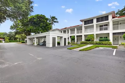 985 Tarpon Cove Dr #203, Naples, FL 34110 - Photo 3
