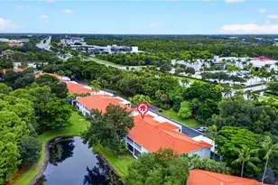 985 Tarpon Cove Dr, Naples, FL 34110 - Photo 19