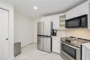 780 Waterford Dr, Naples, FL 34113 - Photo 7