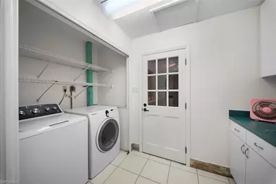 8700 Exeter St, Fort Myers, FL 33907 - Photo 13