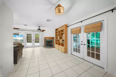8700 Exeter St, Fort Myers, FL 33907 - Photo 5