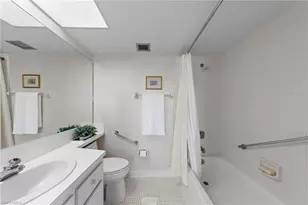 29 High Point Cir E, Naples, FL 34103 - Photo 19