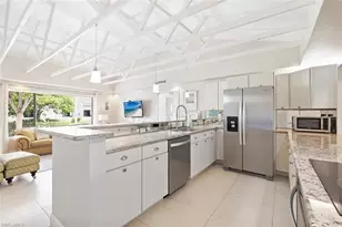 3350 Bayshore Dr, Naples, FL 34112 - Photo 11