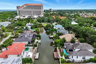 5122 Starfish Ave, Naples, FL 34103 - Photo 35