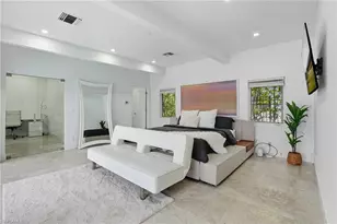 5122 Starfish Ave, Naples, FL 34103 - Photo 11