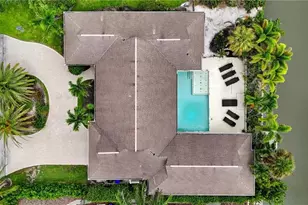 5122 Starfish Ave, Naples, FL 34103 - Photo 31