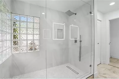 5122 Starfish Ave, Naples, FL 34103 - Photo 13