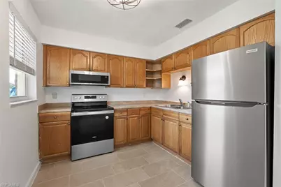 3325 Airport Rd N #R7, Naples, FL 34105 - Photo 5