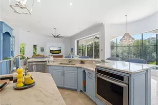 1237 Pocantico Ln, Naples, FL 34110 - Photo 9