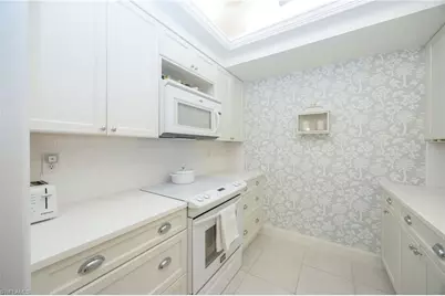 5818 Glencove Dr #103, Naples, FL 34108 - Photo 19