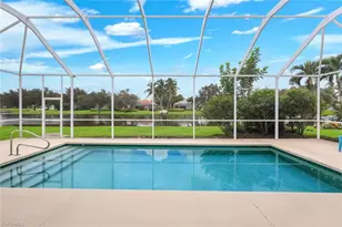 4362 Queen Elizabeth Way, Naples, FL 34119 - Photo 5