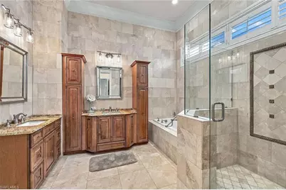 1324 Via Portofino, Naples, FL 34108 - Photo 17