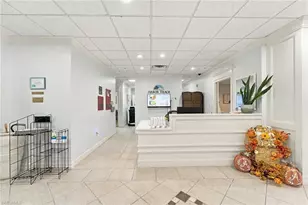 900 Arbor Lake Dr, Naples, FL 34110 - Photo 35
