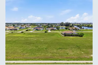3008 Tropicana Pkwy W, Cape Coral, FL 33993 - Photo 3