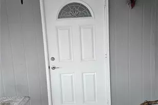 1525 SW 129th Ct, Miami, FL 33184 - Photo 3