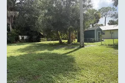 27 Blair St, North Fort Myers, FL 33903 - Photo 15