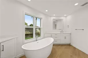 2105 Sheepshead Dr, Naples, FL 34102 - Photo 29