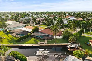 2105 Sheepshead Dr, Naples, FL 34102 - Photo 45