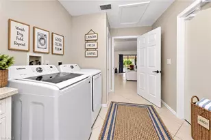 2370 Pinewoods Cir, Naples, FL 34105 - Photo 33