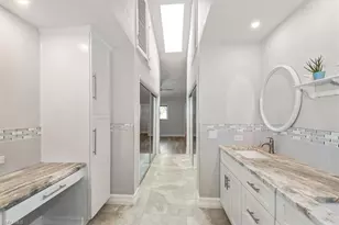 2166 Anchorage Ln, Naples, FL 34104 - Photo 25