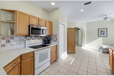 8470 Danbury Blvd #201, Naples, FL 34120 - Photo 9