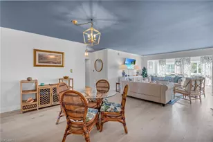 1900 Gulf Shore Blvd N, Naples, FL 34102 - Photo 5