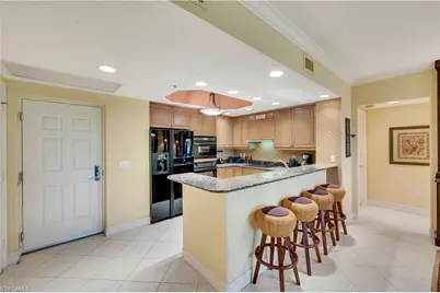 2728 Tiburon Blvd E #304, Naples, FL 34109 - Photo 7
