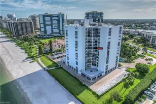3951 Gulf Shore Blvd N, Naples, FL 34103 - Photo 3