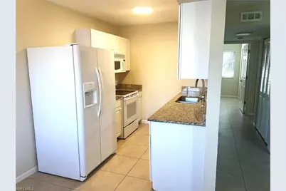 4621 Bayshore Dr #Q6, Naples, FL 34112 - Photo 5