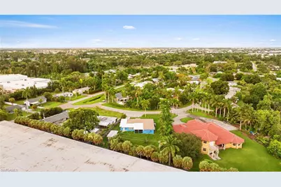 2055 Maravilla Cir, Fort Myers, FL 33901 - Photo 37