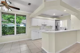 4407 Pomarine Ct, Naples, FL 34119 - Photo 9